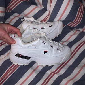 Fila White Chunky Sneakers. Barely worn, bough them 3 months ago. Size 7.5